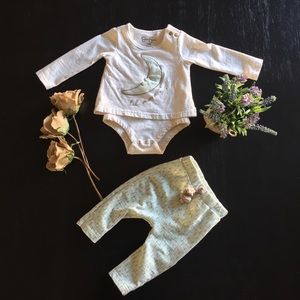 Jessica Simpson “Little Moon” Body Suit and Pants